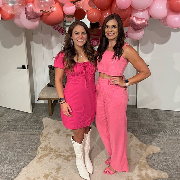 Pink sequin two piece set - Picture 4 of 4